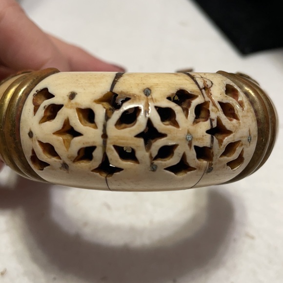 Antique Afghani Bone, Brass, Wood bracelet with pin latch 7” - Picture 9 of 13